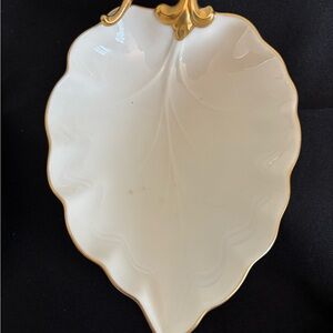 Lenox Gold-Trimmed Leaf Serveware